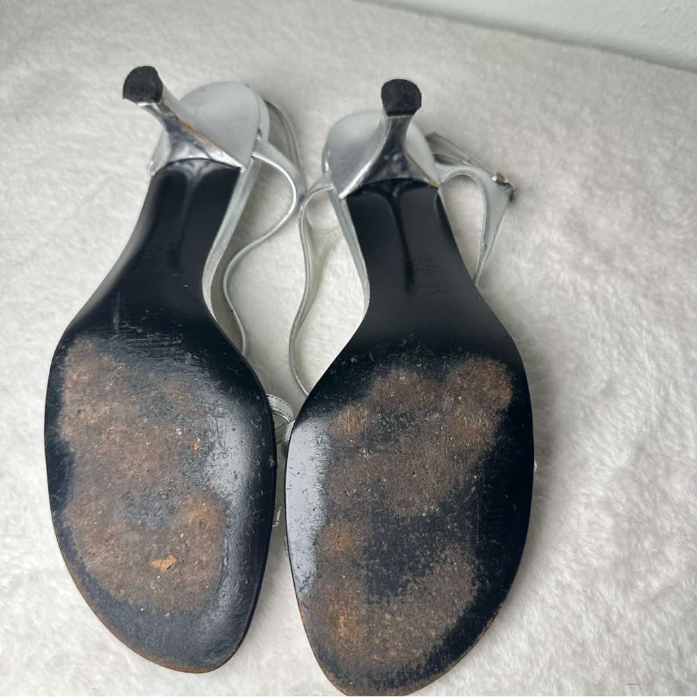 Stuart Weitzman Made in Spain  Silver Satin Strappy Leather Sole Heels Size 10 - Picture 9 of 15
